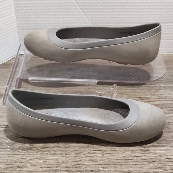 Crocs Ballet Flats Sz 8 Grey Rubber Minimalist Round Toe Comfort Ballerina Shoe - Picture 2 of 14